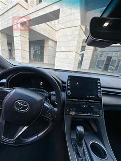 تۆیۆتا ئەڤەلۆن